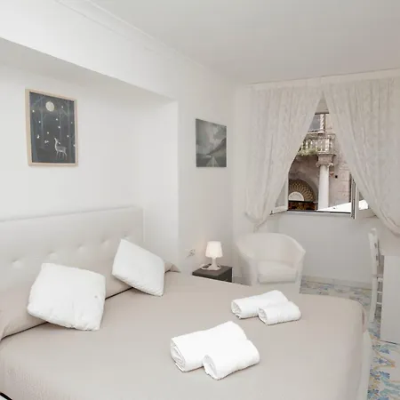 Casa Bianca New Амальфи